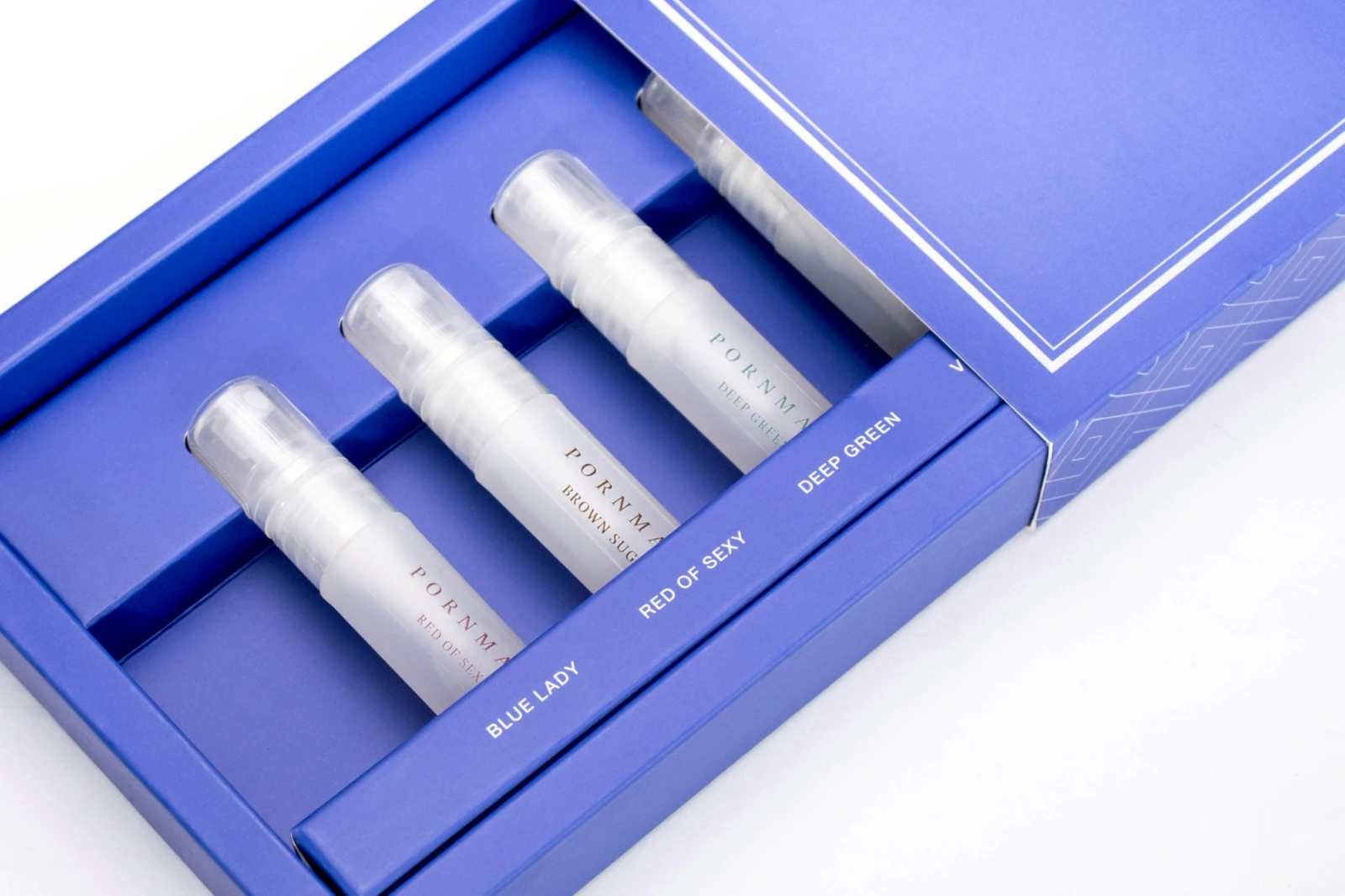 รูปตัวอย่างงานผลิตกล่องเซต/โหล กล่องเซตน้ำหอม PORNMAYA Tester Perfume แบบสไลด์ จาก Box Corner Art รูปที่ 5
